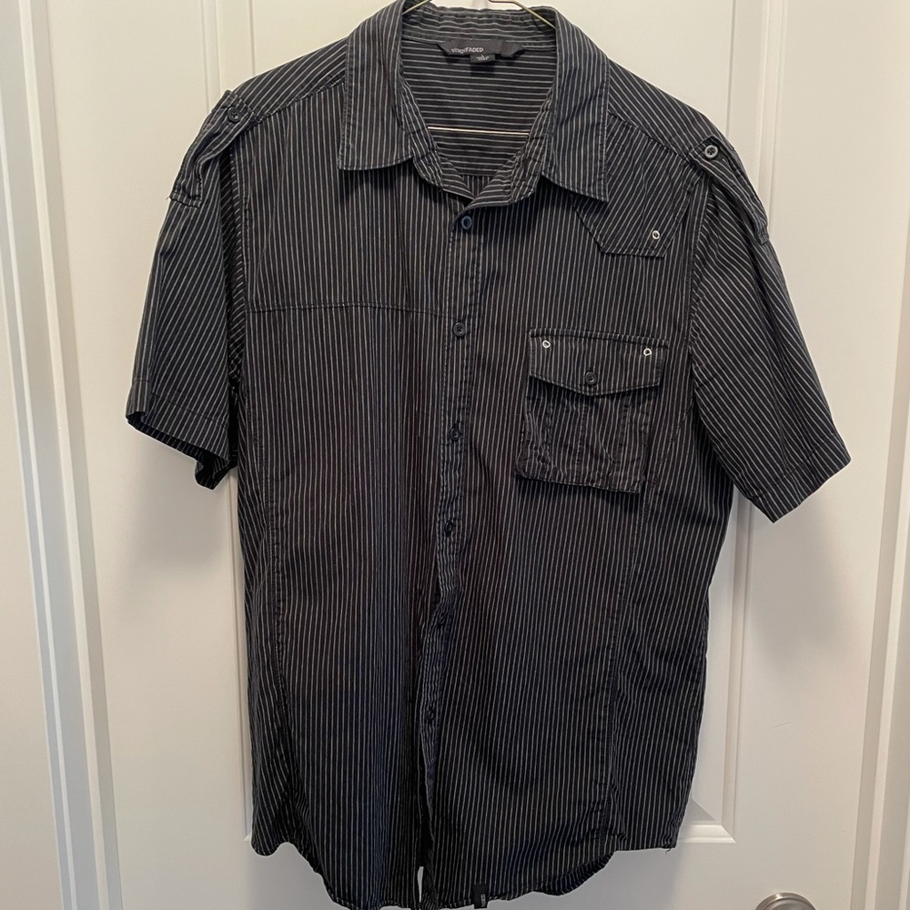 Straight Faded - black w/ white stripes button up